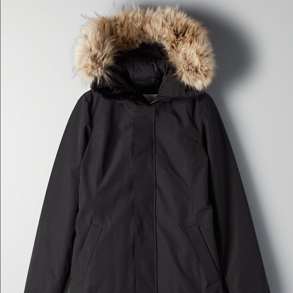 🌱 SOLD 🌱 GOLDEN by Tna Haven Parka Black Altitude Series